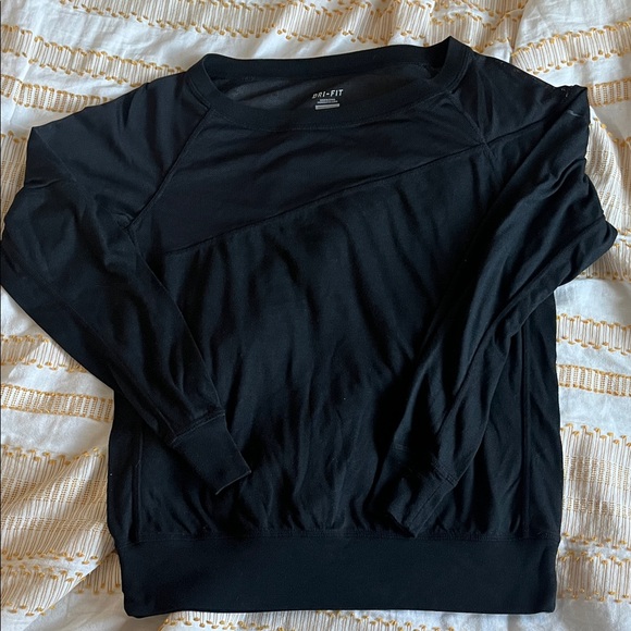 Nike Tops - Nike Black Dri-FIT Crew Neck Pullover